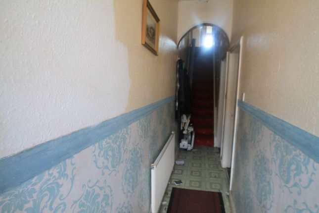 13, Talbot Road, Wrexham photo 4