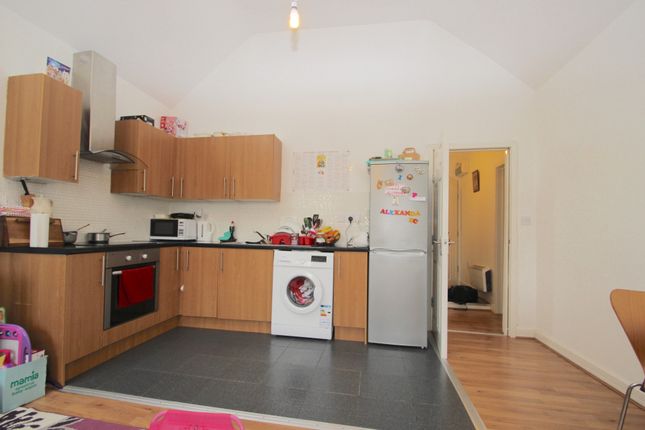 83, London Road, Wellingborough photo 4
