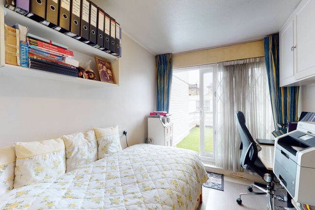 Town house for sale in Hawtrey Road, Swiss Cottage