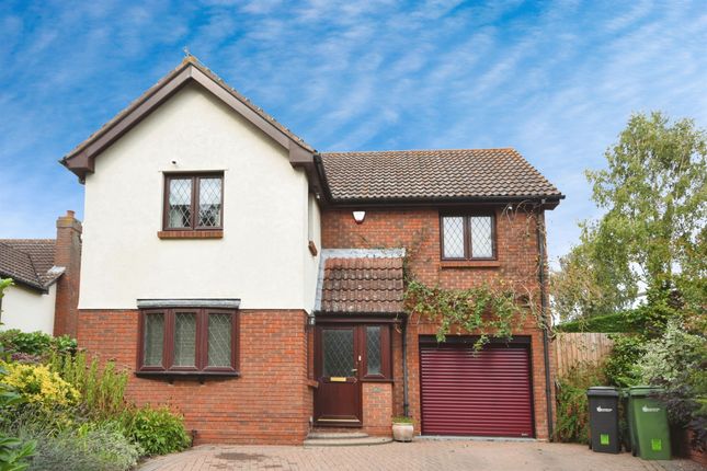 Thumbnail Detached house for sale in Robinsbridge Road, Coggeshall, Colchester