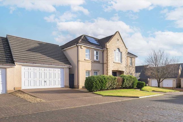 Detached house for sale in 7 Douglas Avenue, Airth