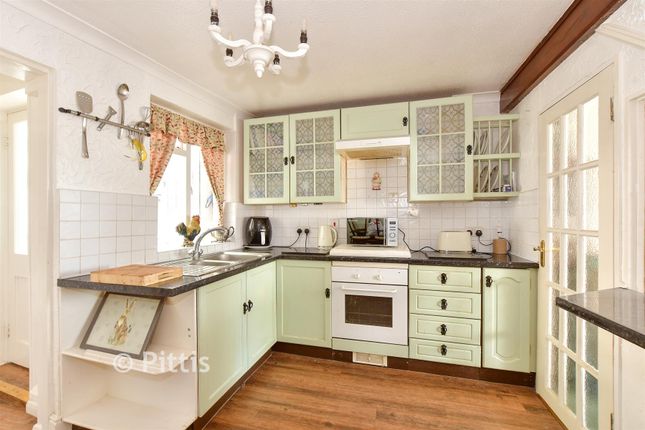 Linden Terrace, The Mall, Brading photo 4