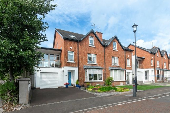 Town house for sale in 10 Lakeview Manor, Newtownards, County Down