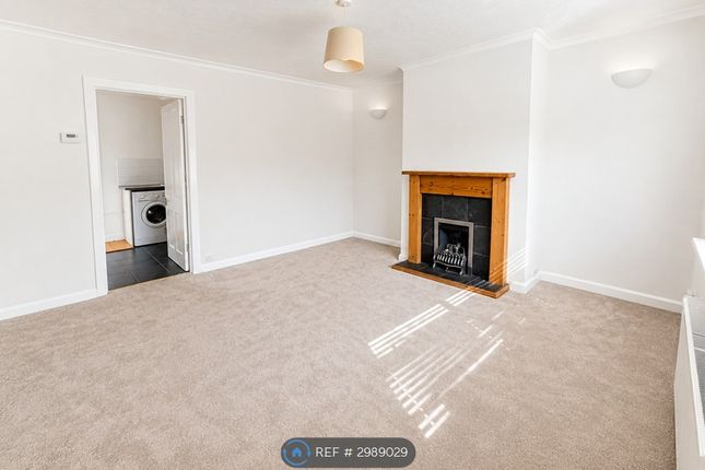 Potternewton Crescent, Leeds photo 2