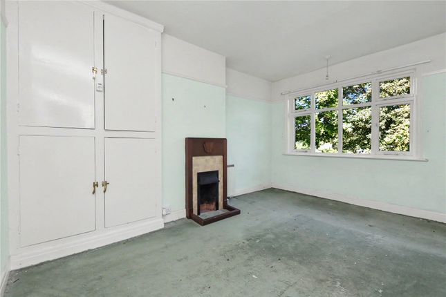31, St. Chads Rise, West Yorkshire photo 4