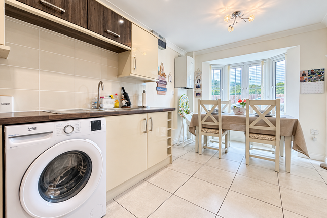 41 Parc Aberaman, Aberdare photo 4
