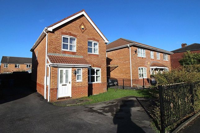 Detached house to rent in Croftwood Terrace, Blackburn, Lancashire