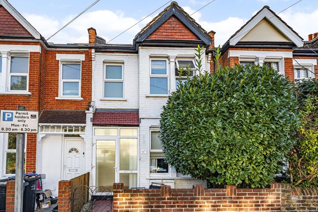 2-bed flat on 61b, Clifton Park Avenue, London, £425,000