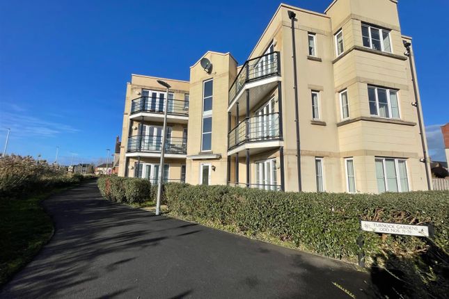 Thumbnail Flat to rent in Turnock Gardens, West Wick, Weston-Super-Mare