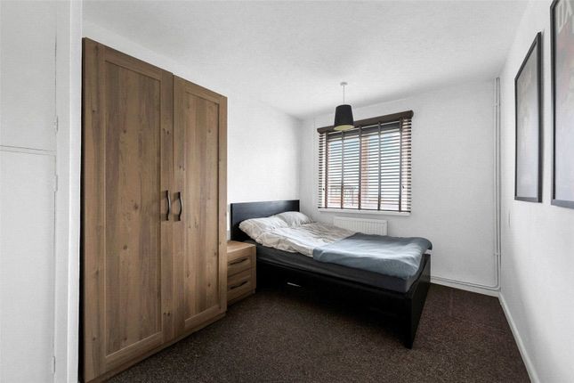 60, St Edmunds Road, Kent photo 4