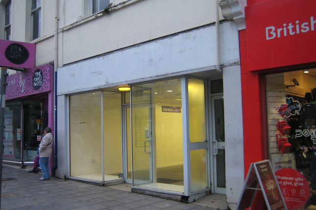 Retail premises to let in Union Street, Torquay