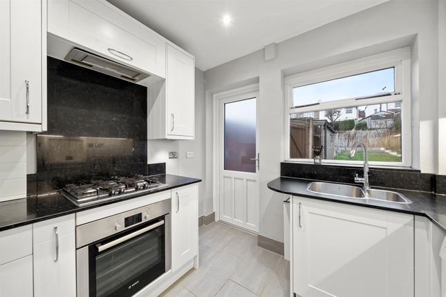 Glenesk Road, London photo 4