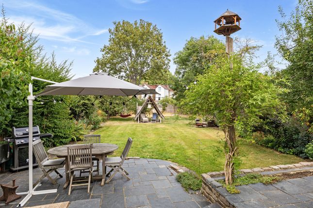 36, Wellesley Crescent, Twickenham photo 4