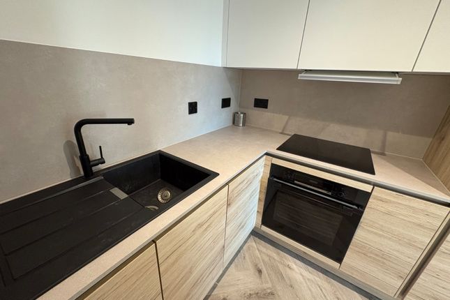 Apartment 38, Velocity Tower, 10, St. Marys Gate, Sheffield photo 5