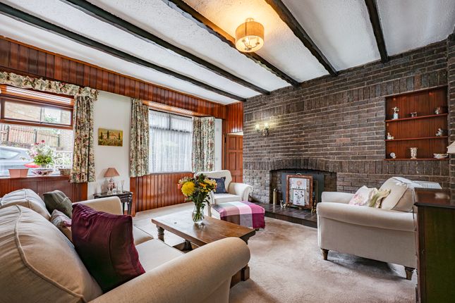 6 Coltpark Lane, Bishopbriggs,, Glasgow photo 3