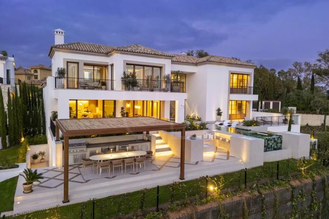 Thumbnail Villa for sale in Benahavís, 29679, Spain