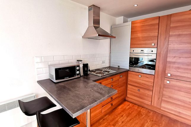 Flat to rent in Quebec Building, Bury Street, Salford