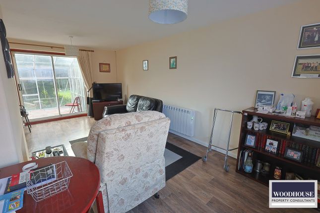 Terraced house for sale in Chadwell Avenue, Cheshunt