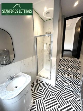 Flat 2, 18, Steine Lane, Brighton photo 5
