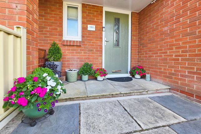 3, Brocks Croft Gardens, Biddulph photo 2