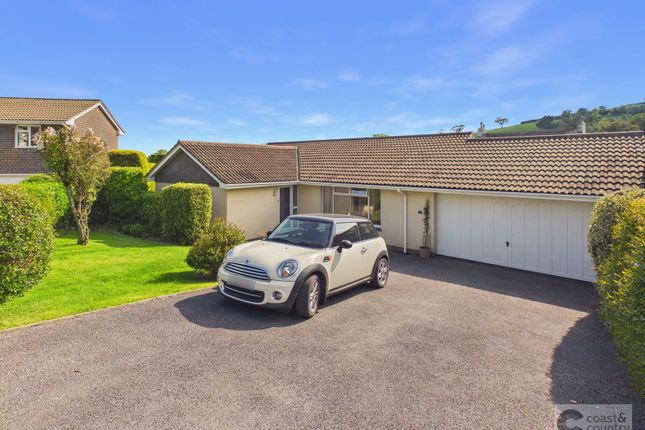 8, Down View Road, Newton Abbot photo 2