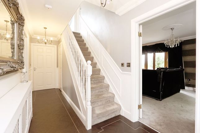 32, Gravel Lane, Chigwell photo 2