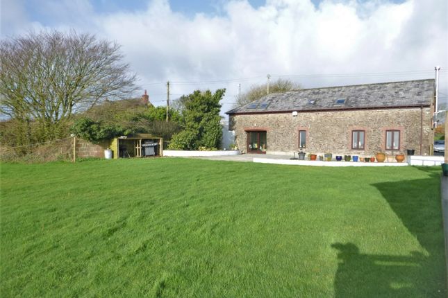 Hersham Court Hersham Bude Cornwall Ex23 4 Bedroom Barn