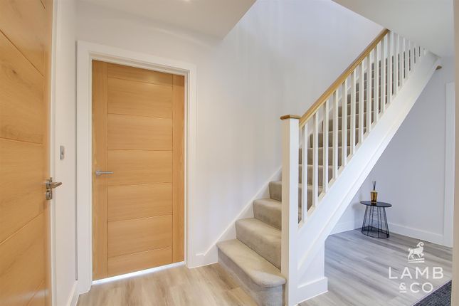 Plot 1, The Mistley, Chestnut Close, Elmstead Market photo 4