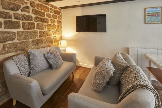 Dolphin Cottage 1736, 1 Staffordshire Place, Whitby photo 4