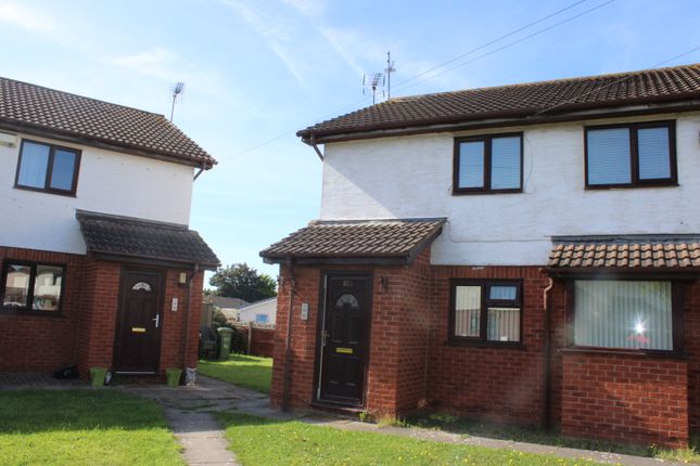 2-bed flat on 23, Prestatyn, £775/mo