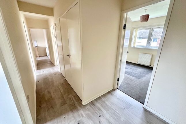 Elizabethan Way, Renfrew, Renfrewshire, PA4 0LY, Renfrewshire photo 2