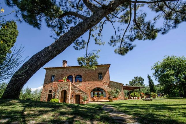 Thumbnail Country house for sale in Via Monte Abetone, Torrita di Siena, Toscana