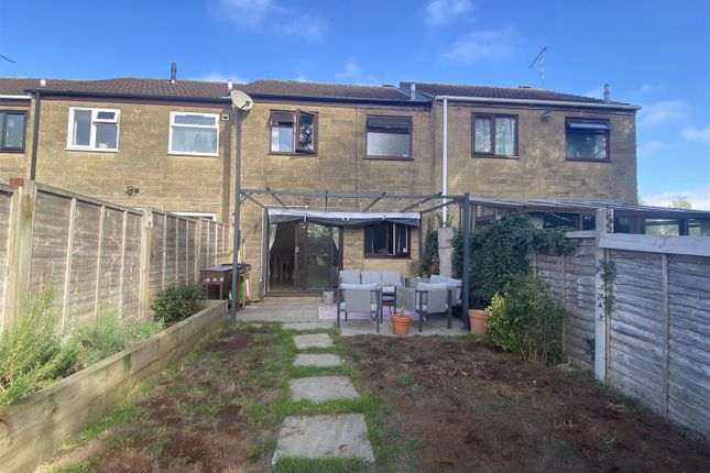 2-bed terraced on 6, Clarks Close, Yeovil, £215,000