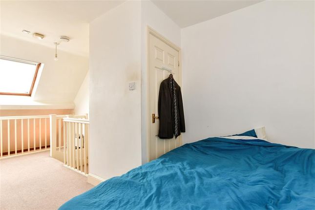 Flat for sale in Clifton Road, Gravesend, Kent