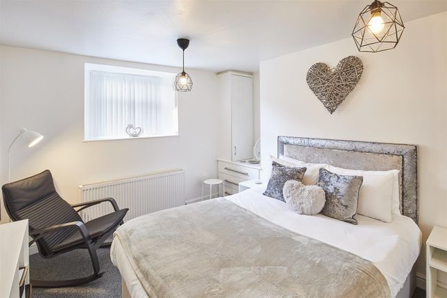 Flat for sale in Tynemouth Road, Tynemouth, North Shields