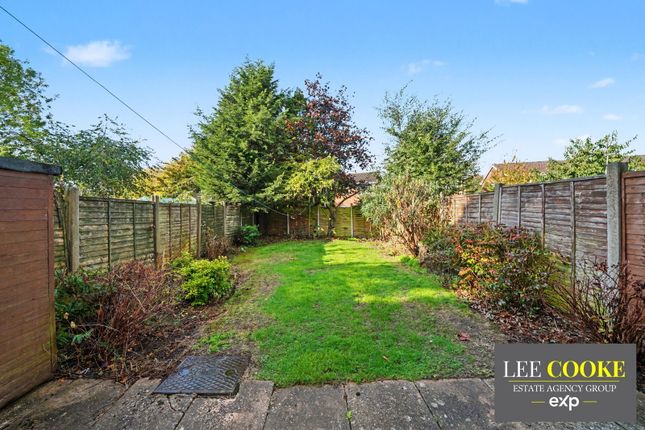 Levington Close, Wolverhampton photo 4