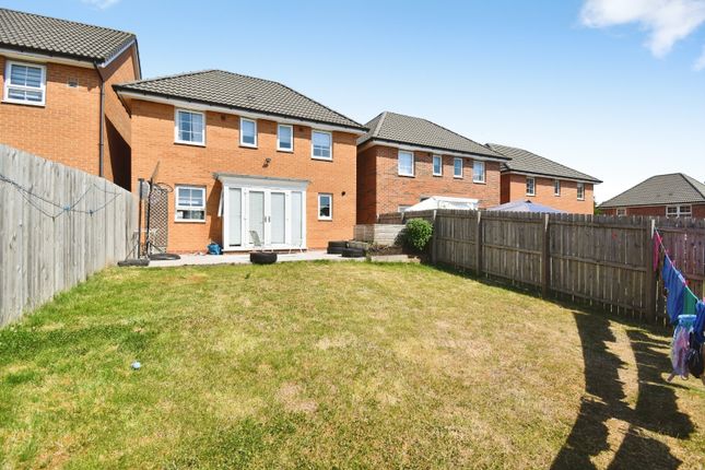 31, Jack Harrison Avenue, Cottingham photo 4