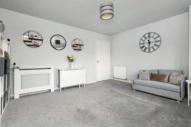 2E, Easter Langside Medway, Dalkeith photo 3