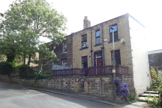29 Caledonia Road, Batley photo 2
