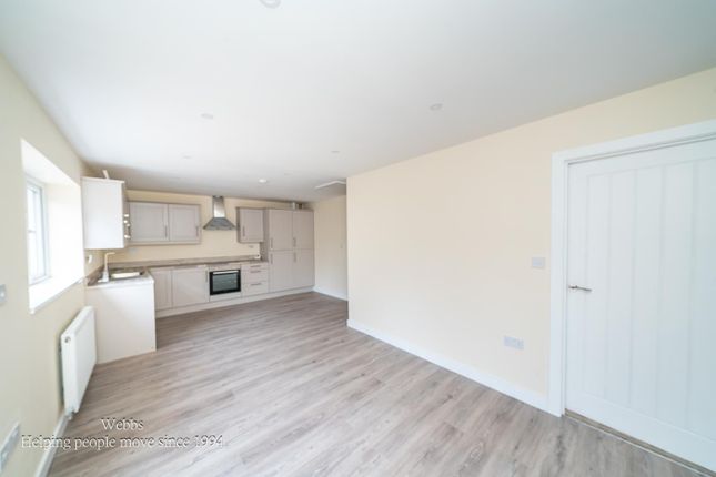 52, Lichfield Road, Walsall photo 4