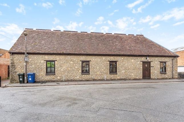 2 Rossalyn House, Victoria Road, Bicester photo 2