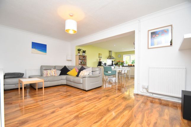 22 The Furlongs, St. Ives photo 3