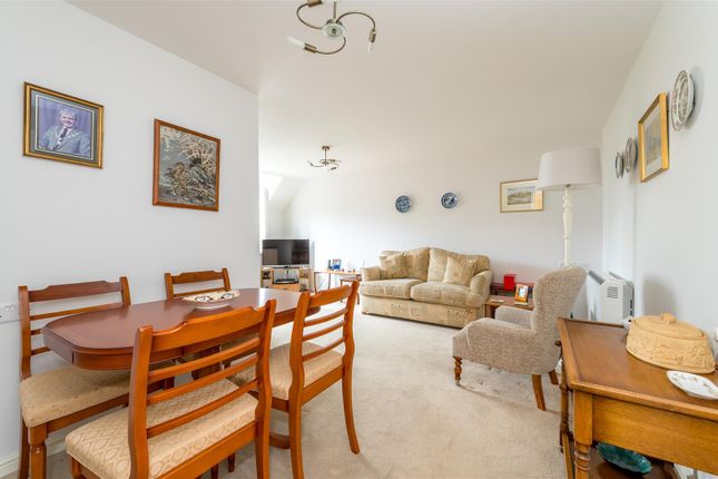 61 Clarkson Court, Ipswich Road, Woodbridge photo 4