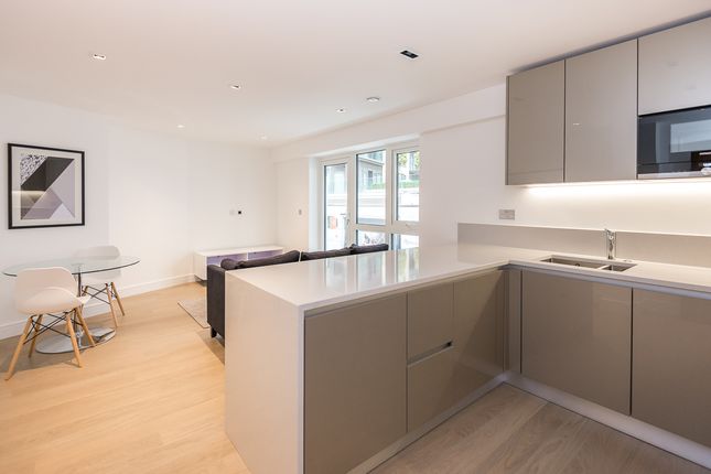 52 Fitzroy House, Dickens Yard,, Longfield Avenue, Ealing photo 4