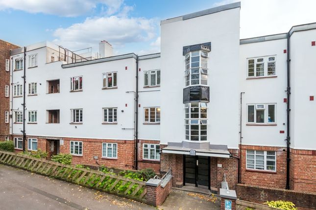 45 The Woodlands, London photo 3