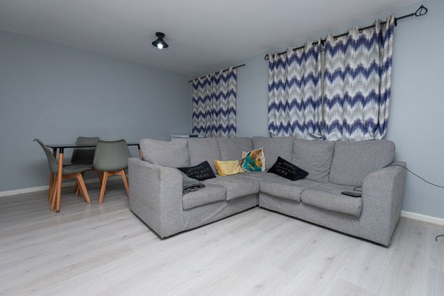 7, Terrace Road, Rotherham photo 2