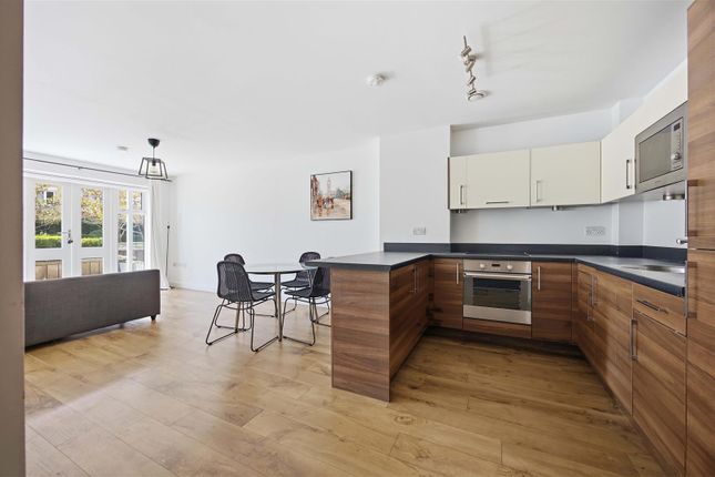 4 Hurley House, Park Lodge Avenue, West Drayton photo 3