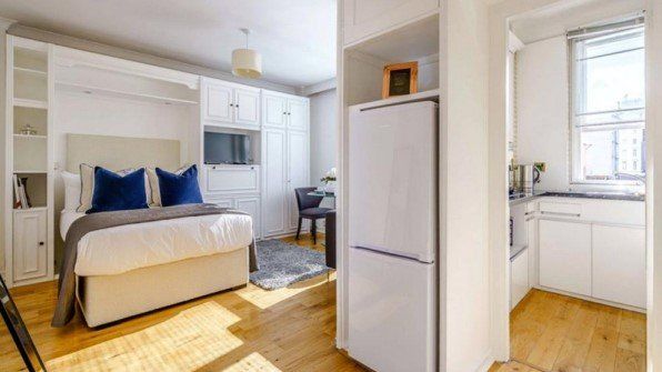 Thumbnail Flat to rent in Hill Street, Mayfair, London