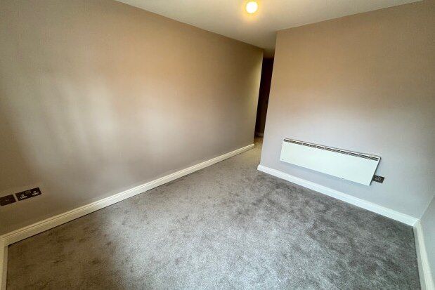 Flat to rent in The Pines, Stockport