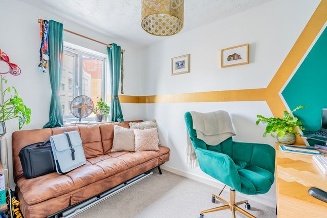 Flat for sale in Tiffany Court, Caxton Gate, Bristol